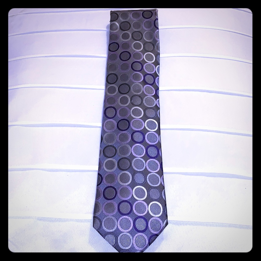 MICHAEL Michael Kors 100% Silk Tie